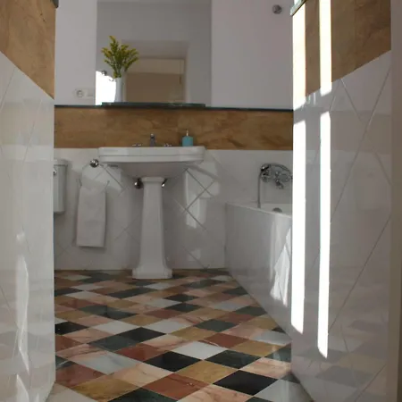 Life Select San Bernardo Apartment Seville